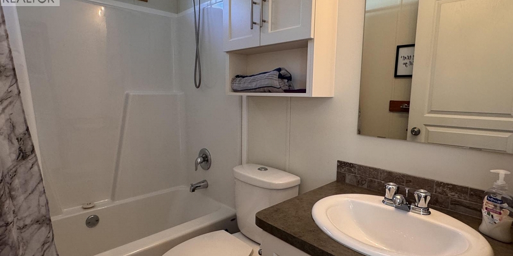 27 5204 ACKROYD STREET Terrace Photo 13 27 5204 ACKROYD STREET Terrace Photo 13